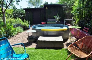 Cowboy pool, colorful outdoor living: Lorie and Michael Kinler's Fort ...